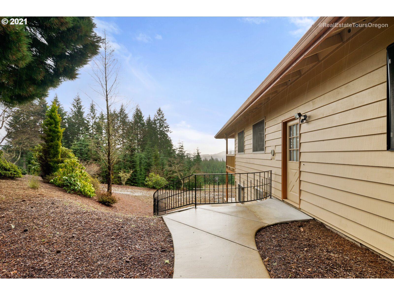 45425 Northwest Levi White Road Banks, OR 97106 - Photo 4 of 32 Gallery Image 4