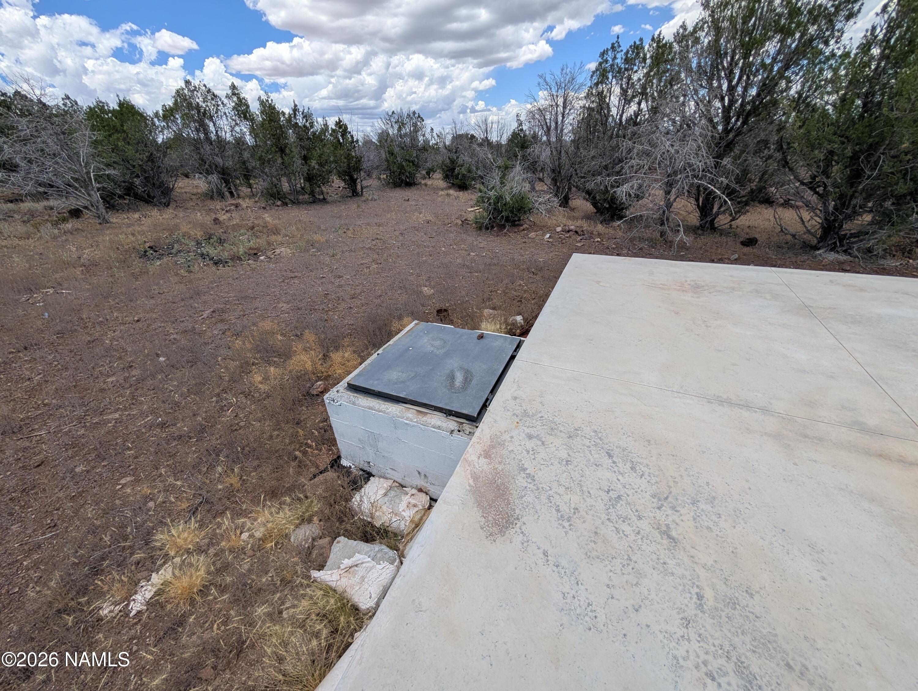 147 Camp Road Ash Fork, AZ 86320 - Photo 17 of 27 PXL_20260625_193228917