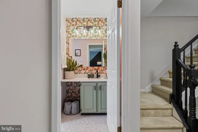 $409,000 | 649 Niblick Lane, Unit 20, Wallingford, PA 19086