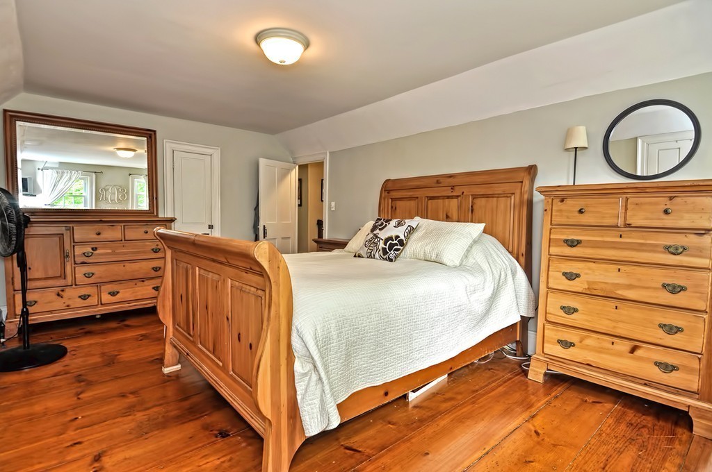 68 Harding Street Medfield, MA 02052 - Photo 18 of 29 Gallery Image 18