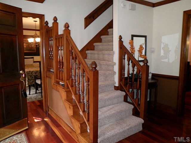 800 Thatcher Way Raleigh, NC 27615 - Photo 2 of 25 Very Nice Entry!