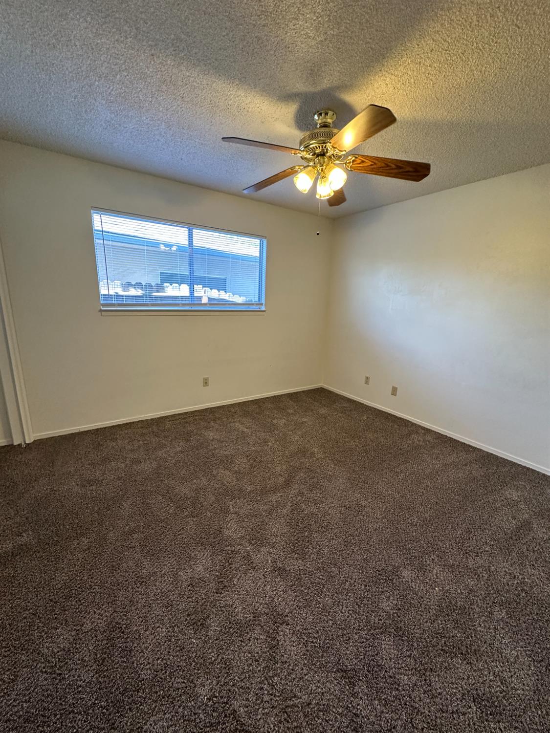 91 O Street Sanger, CA 93657 - Photo 13 of 21 a view of an empty room