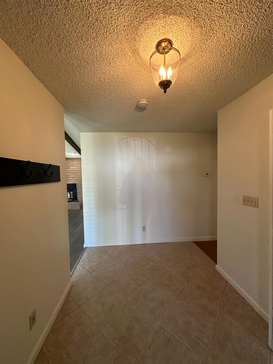 91 O Street Sanger, CA 93657 - Photo 3 of 21