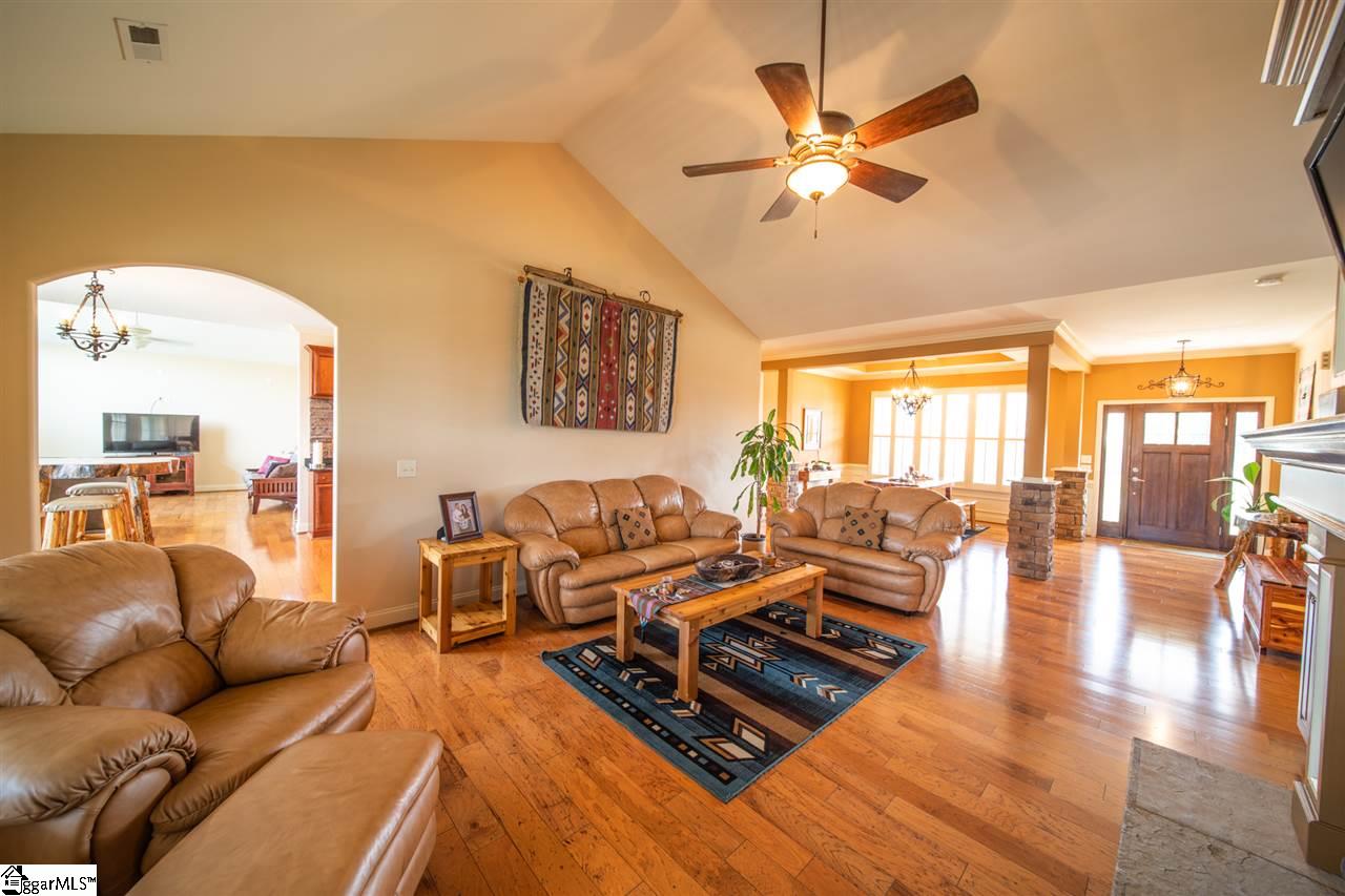6 Redwater Way Greer, SC 29651 - Photo 14 of 30 Gallery Image 14