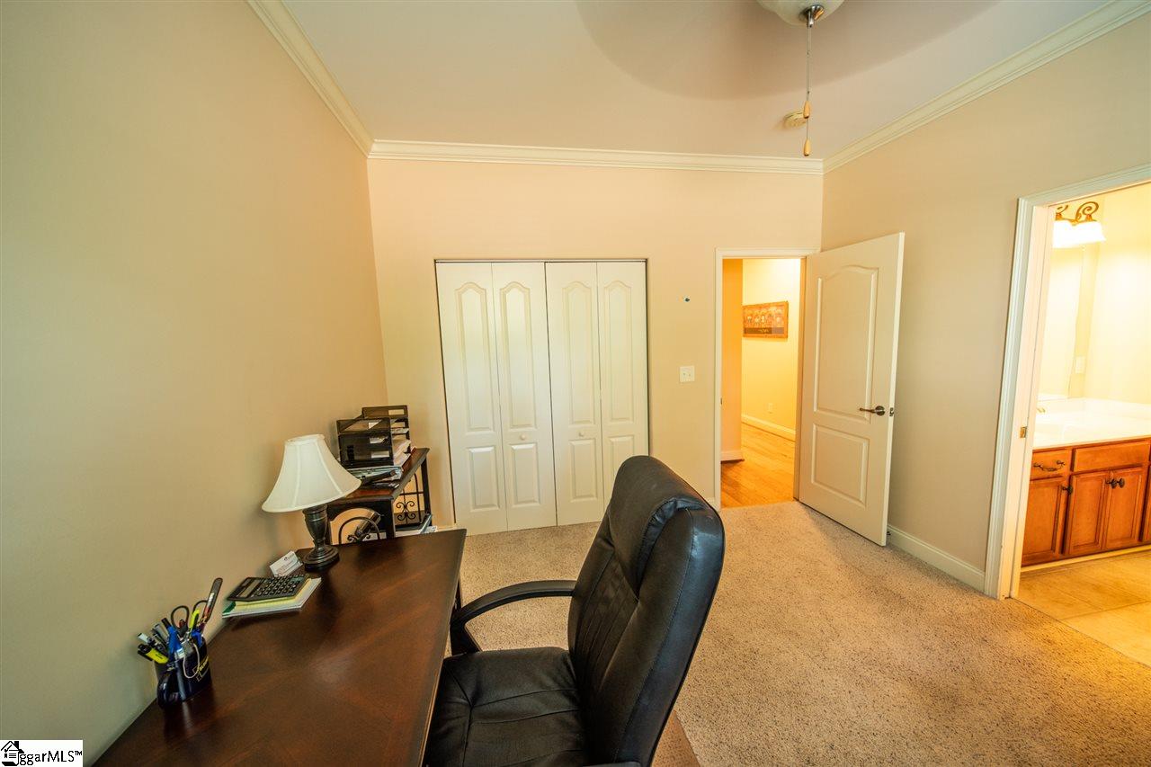 6 Redwater Way Greer, SC 29651 - Photo 4 of 30 Gallery Image 4
