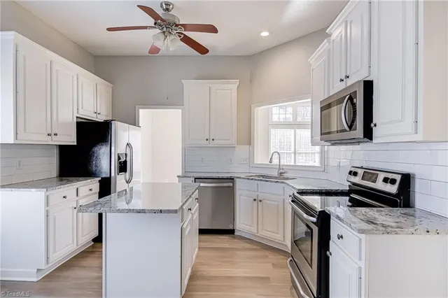 $2,200 | 3313 Northbrook Drive, Greensboro, NC 27410