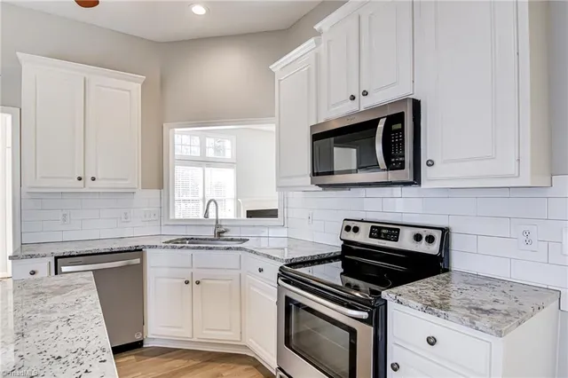 $2,200 | 3313 Northbrook Drive, Greensboro, NC 27410