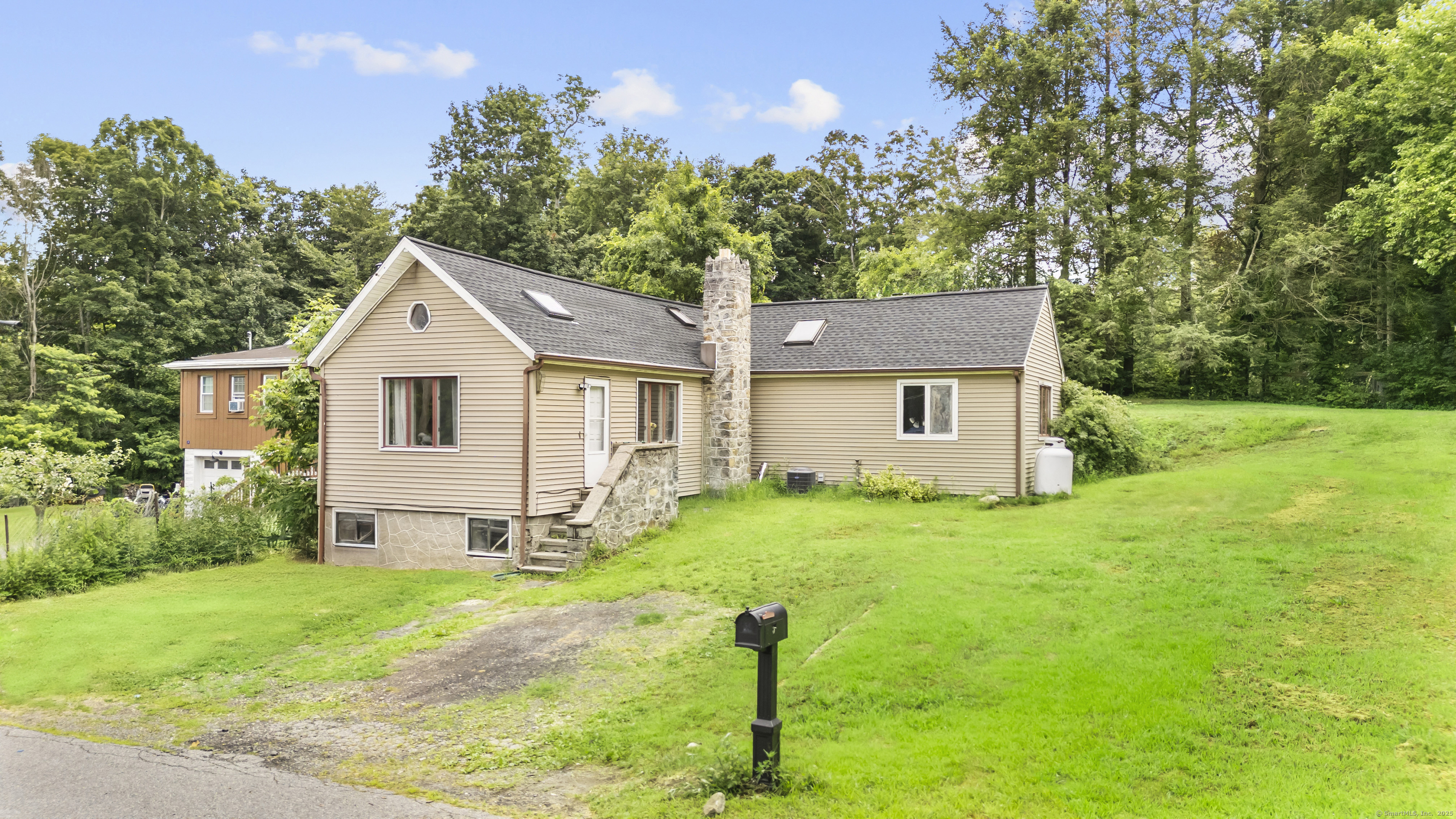 5 Lafayette Road New Fairfield, CT 06812 - Photo 1 of 1 Gallery Image 1