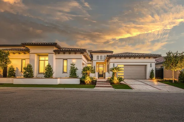 $2,100,000 | 2329 East Putter Way, Fresno, CA 93730