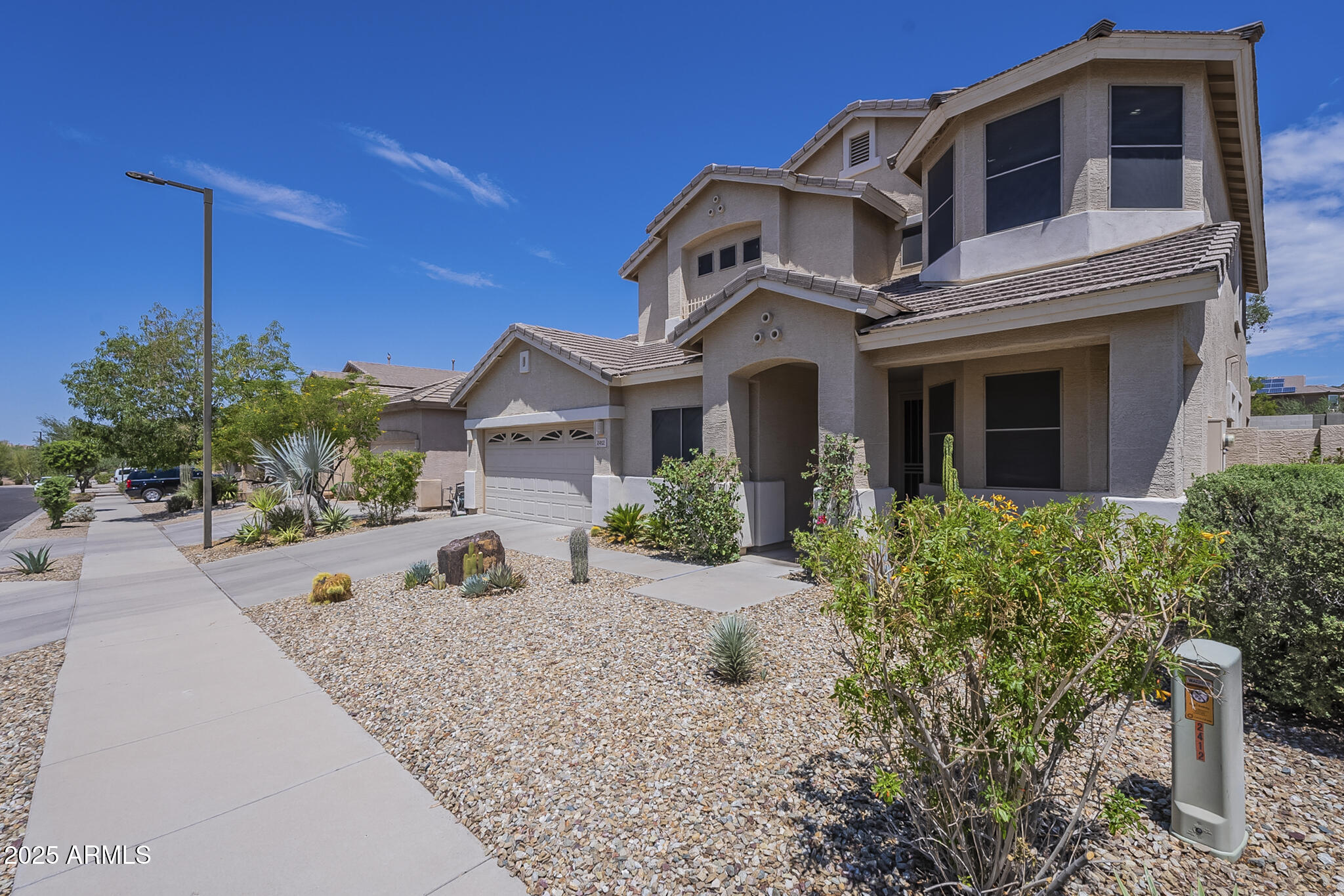 2412 West Eagle Feather Road Phoenix, AZ 85085 - Photo 2 of 62 Eagle Feather-3