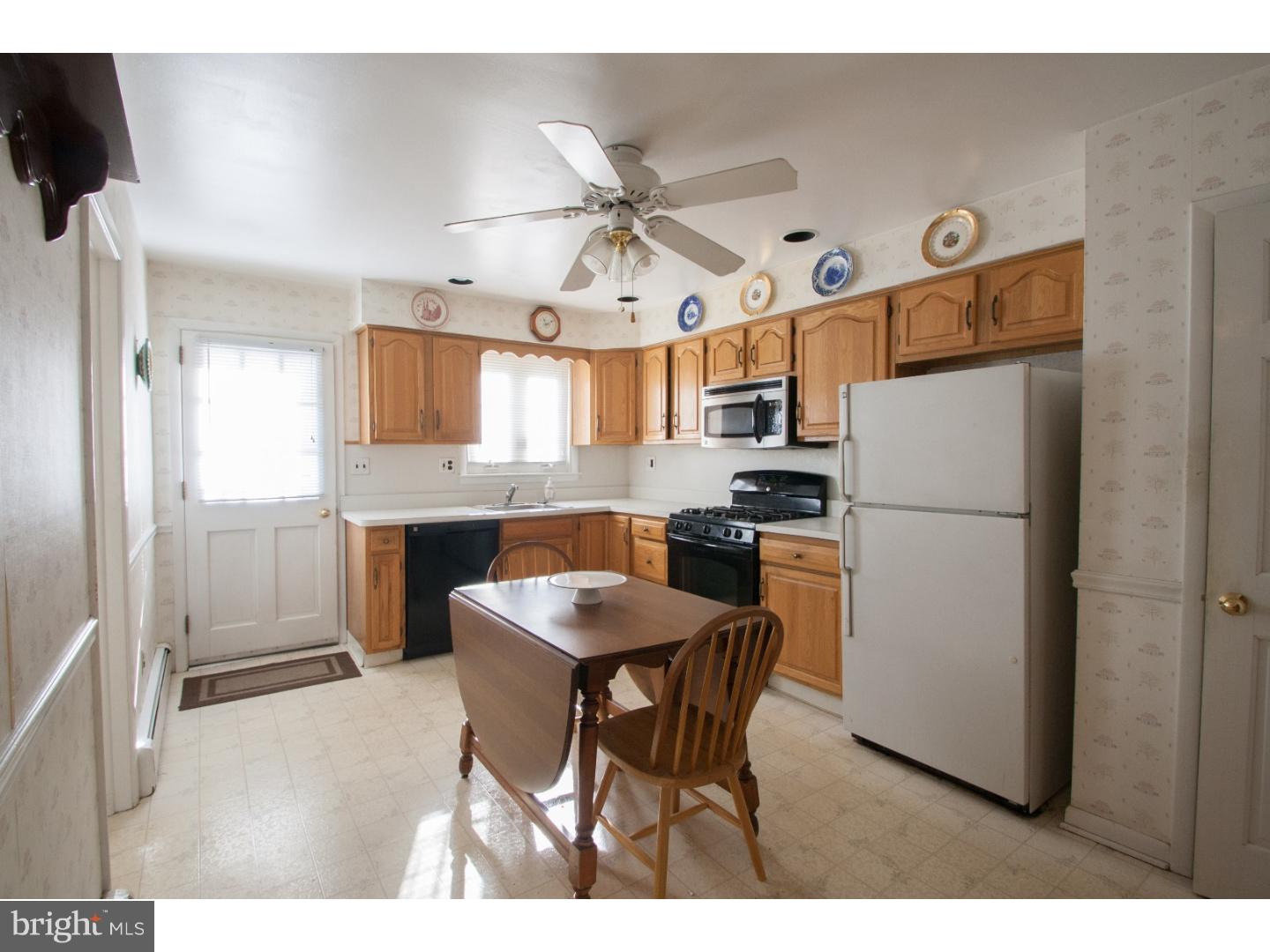13491 Stevens Road Philadelphia, PA 19116 - Photo 8 of 24