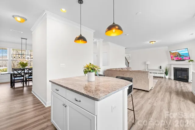 $425,000 | 115 West Americana Drive, Mooresville, NC 28115