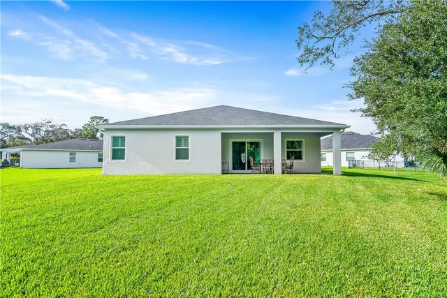 $565,000 | 4730 Brookhaven Manor Southwest, Vero Beach, FL 32968