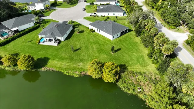 $565,000 | 4730 Brookhaven Manor Southwest, Vero Beach, FL 32968