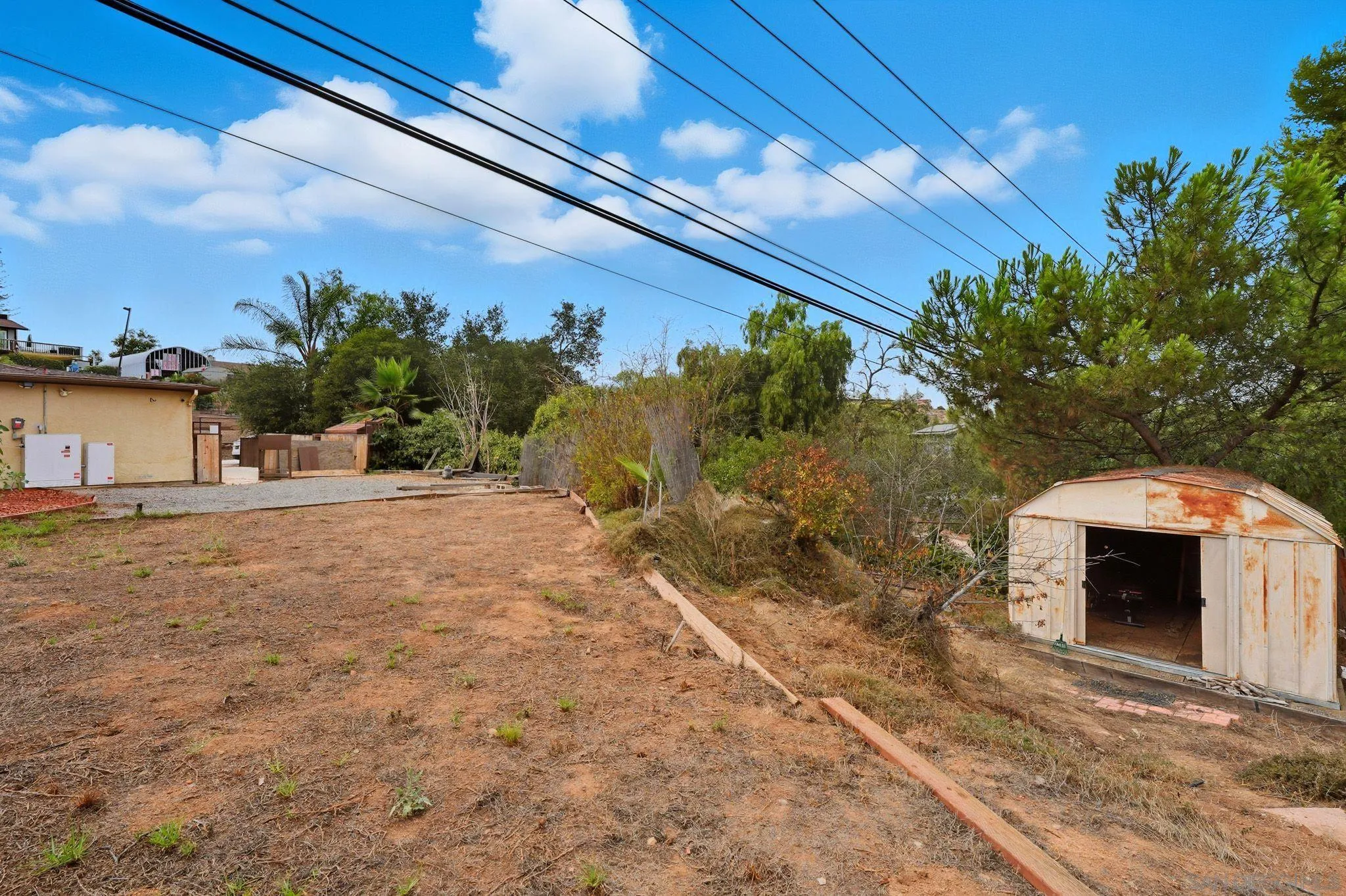 321 North Lane El Cajon, CA 92021 - Photo 40 of 44 a view of a yard