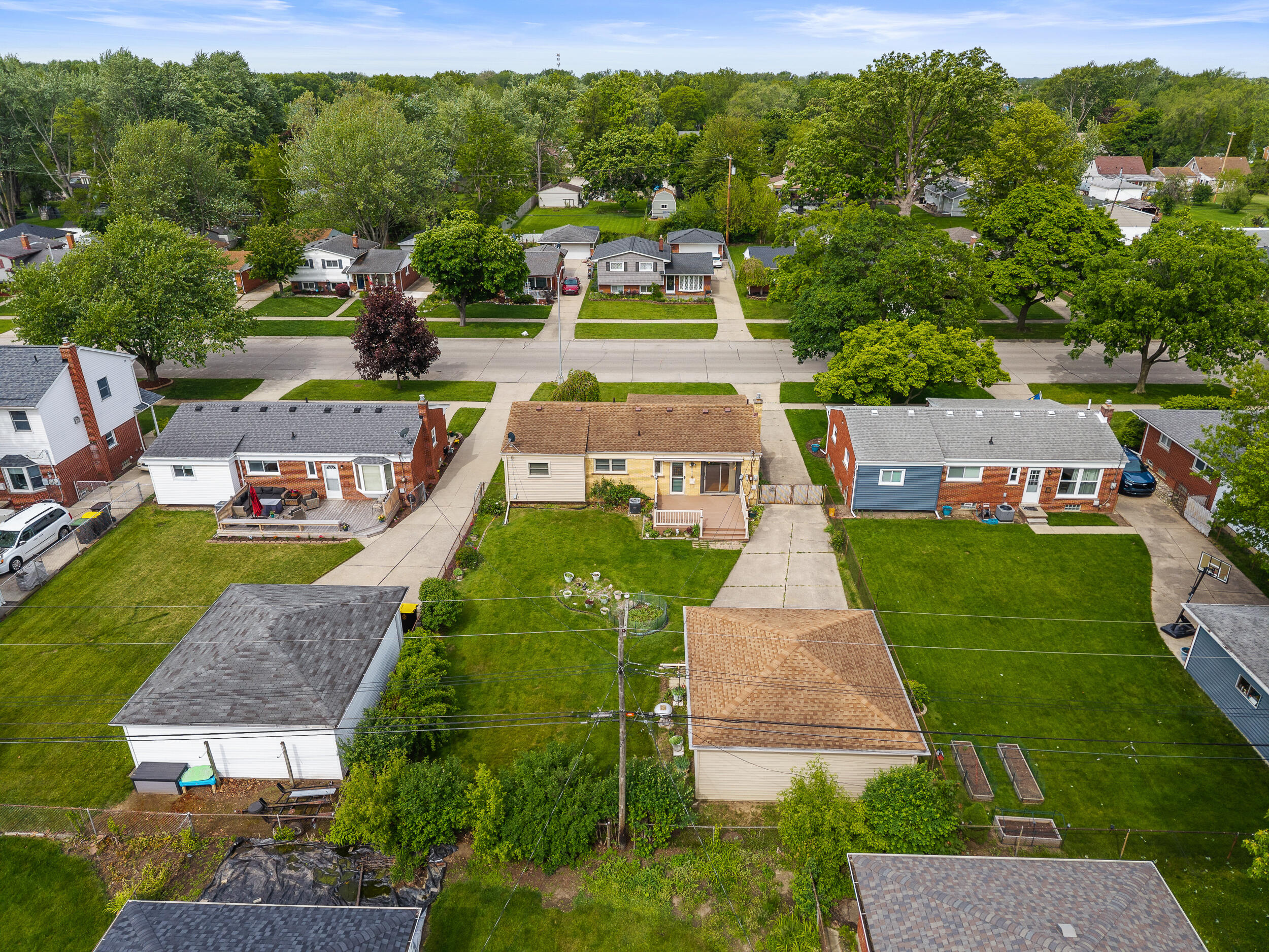 3233 Grange Road Trenton, MI 48183 - Photo 33 of 38 3233 grange rd_035
