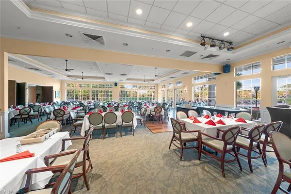 $525,000 | 3653 Periwinkle Way, Unit 127, Naples, FL 34114