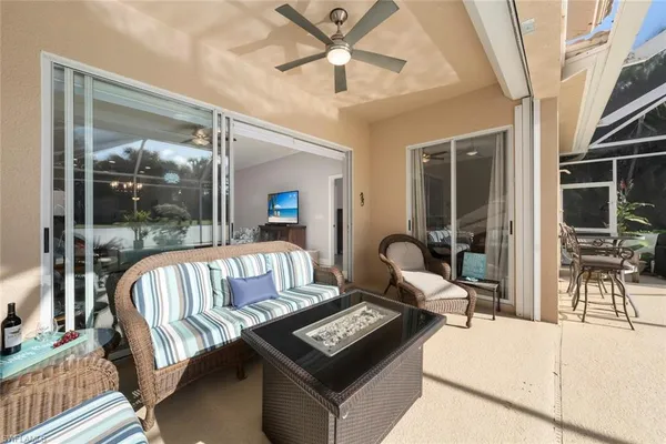 $525,000 | 3653 Periwinkle Way, Unit 127, Naples, FL 34114