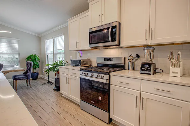 $2,600 | 721 Narvarez Avenue, St. Augustine, FL 32084