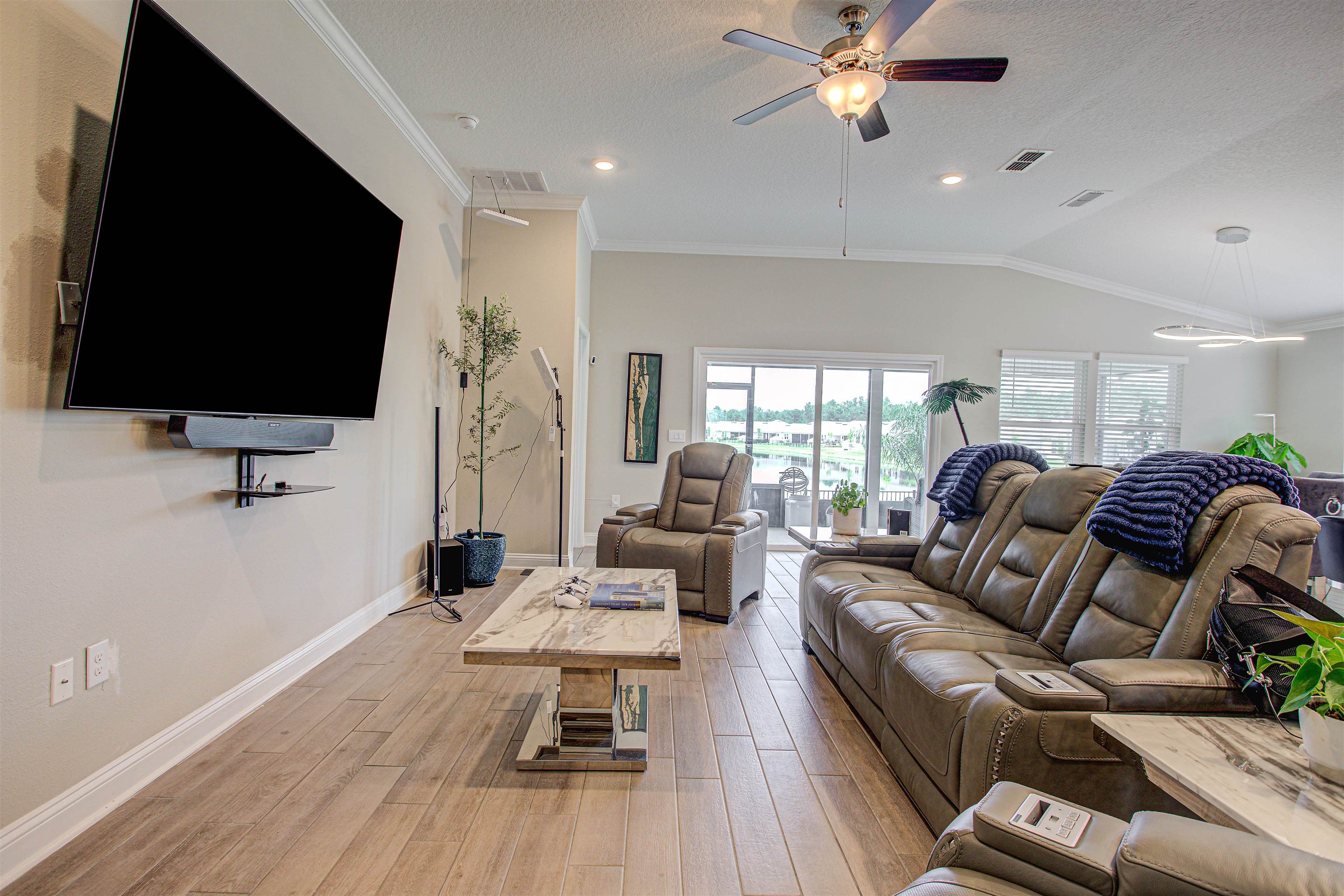 721 Narvarez Avenue St. Augustine, FL 32084 - Photo 8 of 40