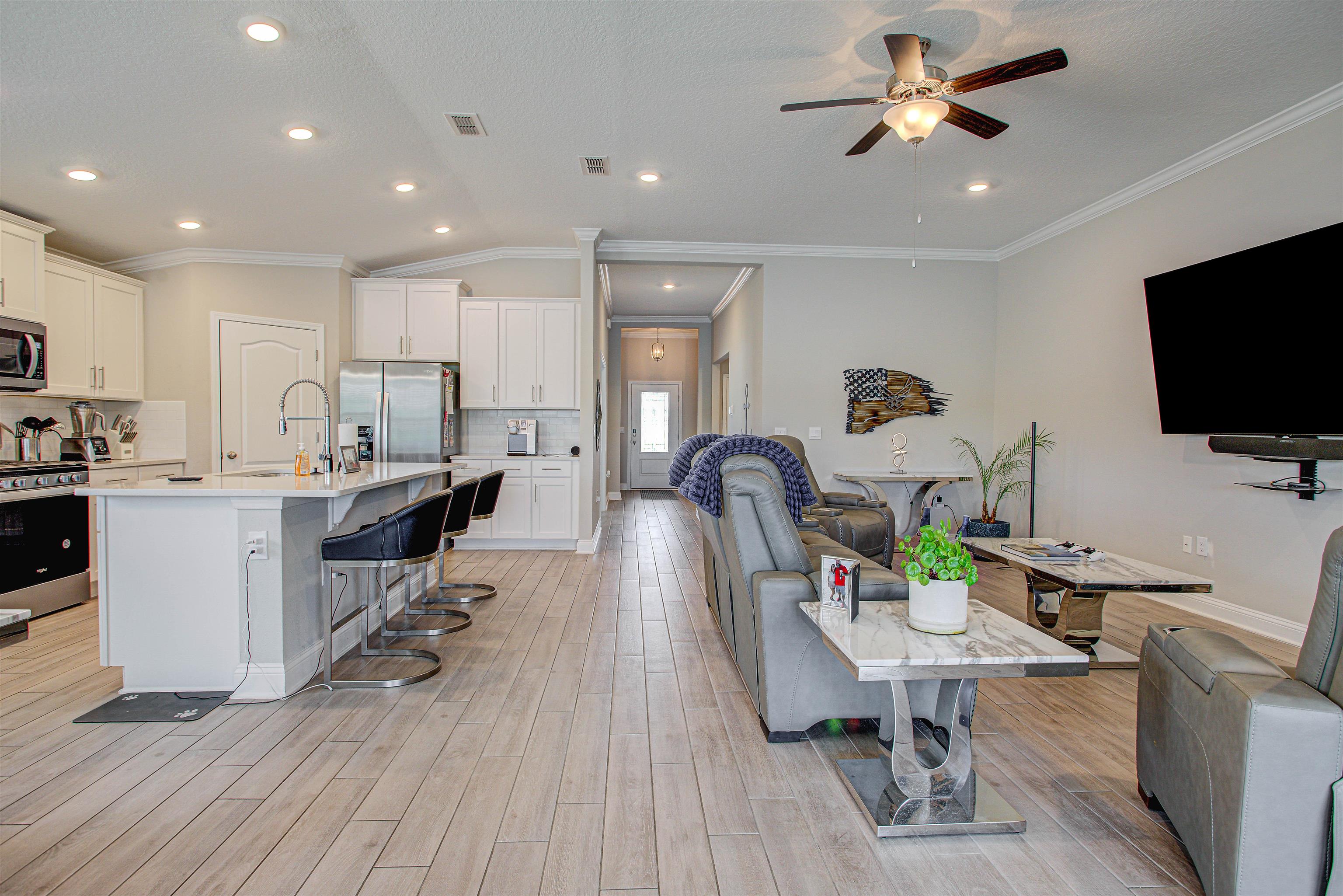 721 Narvarez Avenue St. Augustine, FL 32084 - Photo 9 of 40