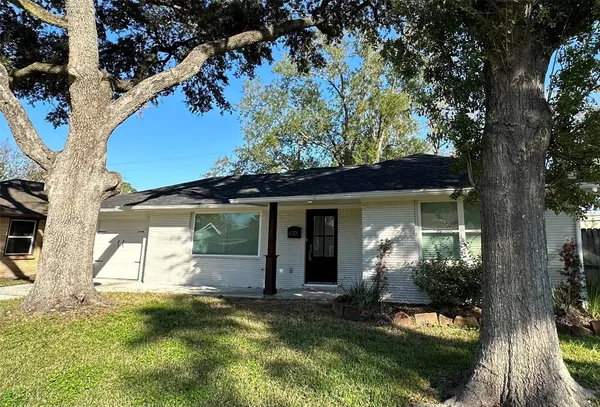 $1,895 | 1701 Buchanan Street, Pasadena, TX 77502