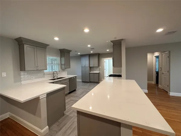 $1,895 | 1701 Buchanan Street, Pasadena, TX 77502