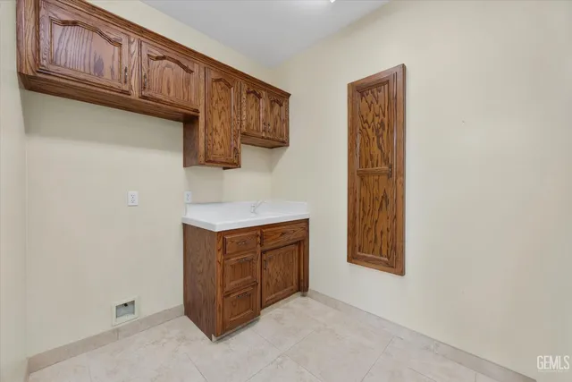 $999,777 | Undisclosed Address, Bakersfield, CA 93311