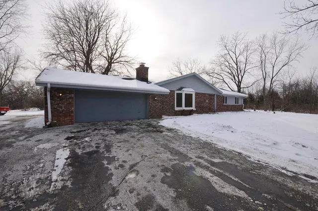 $499,900 | S107W36801 Annice Lane, Eagle, WI 53119