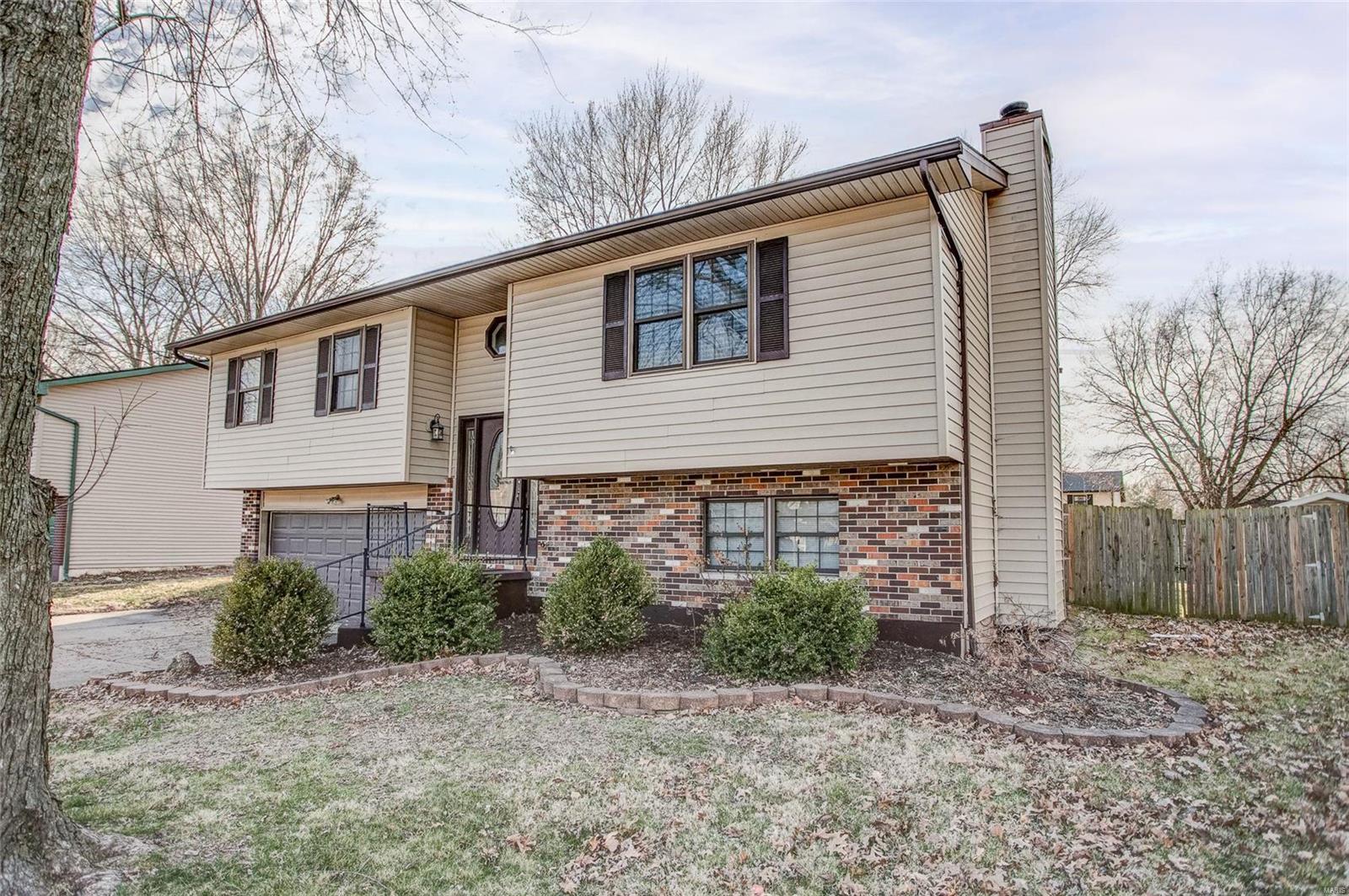 500 Riggin Road Troy, IL 62294 - Photo 3 of 47