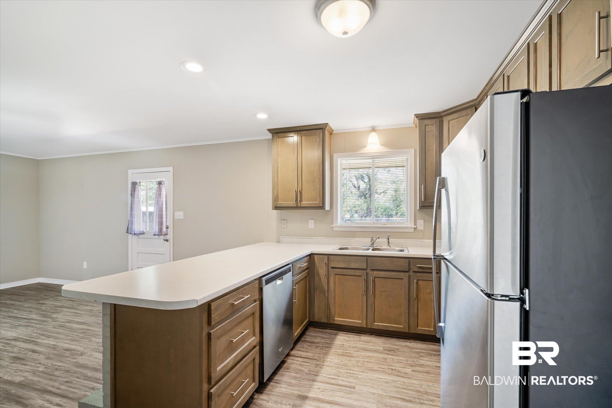 7070 South Laverne Drive Mobile, AL 36618 - Photo 6 of 20
