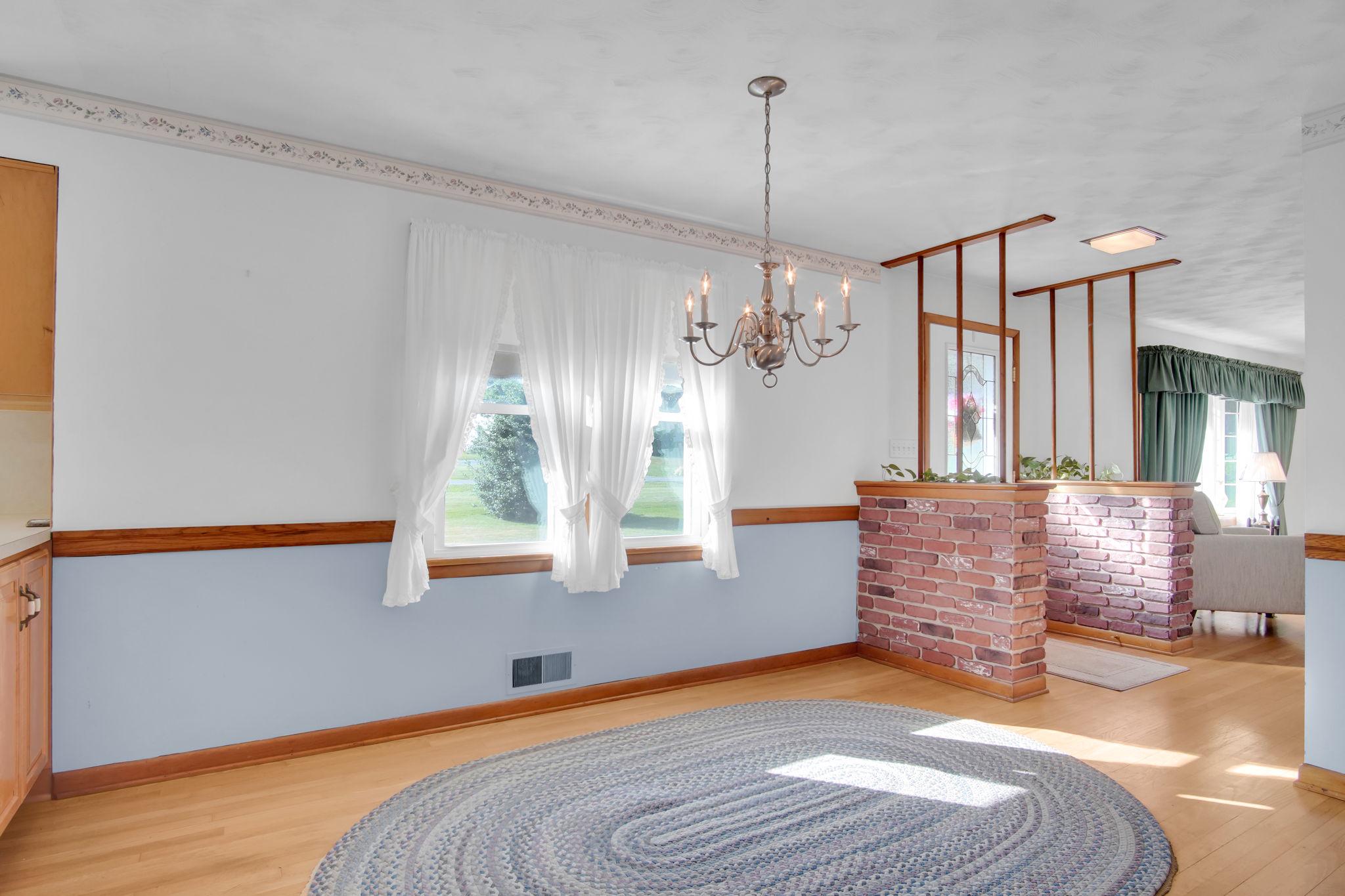 2382 Stoverstown Road Spring Grove, PA 17362 - Photo 5 of 33