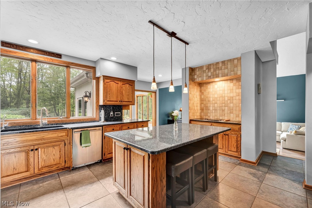 5168 Townsend Road Richfield, OH 44286 - Photo 10 of 50 Kitchen