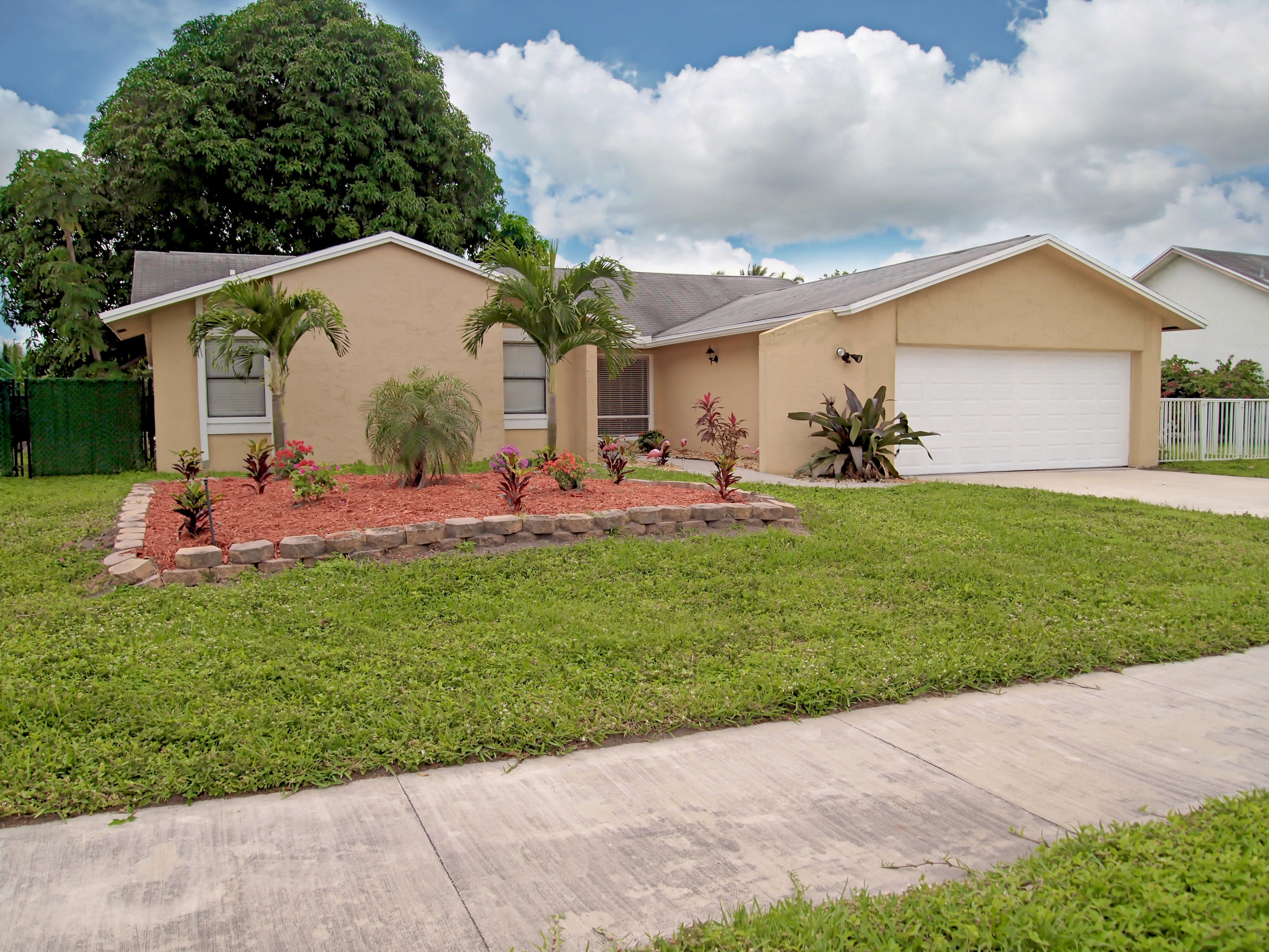 1514 Cormorant Road Delray Beach, FL 33444 - Photo 16 of 20 front-P1216747