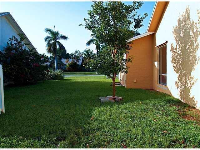 1514 Cormorant Road Delray Beach, FL 33444 - Photo 18 of 20 20131217154454847993000000-o