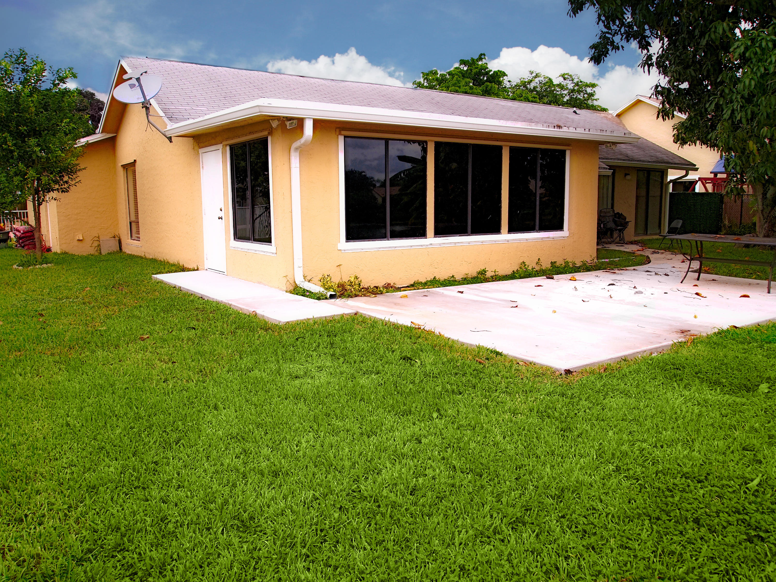 1514 Cormorant Road Delray Beach, FL 33444 - Photo 20 of 20 P1013845-backyard