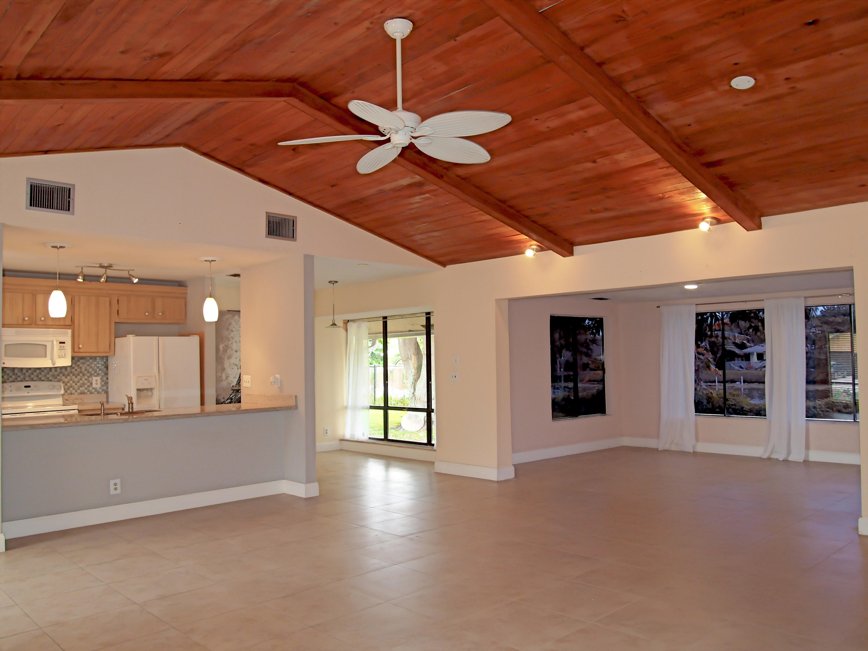 1514 Cormorant Road Delray Beach, FL 33444 - Photo 2 of 20 P1216696