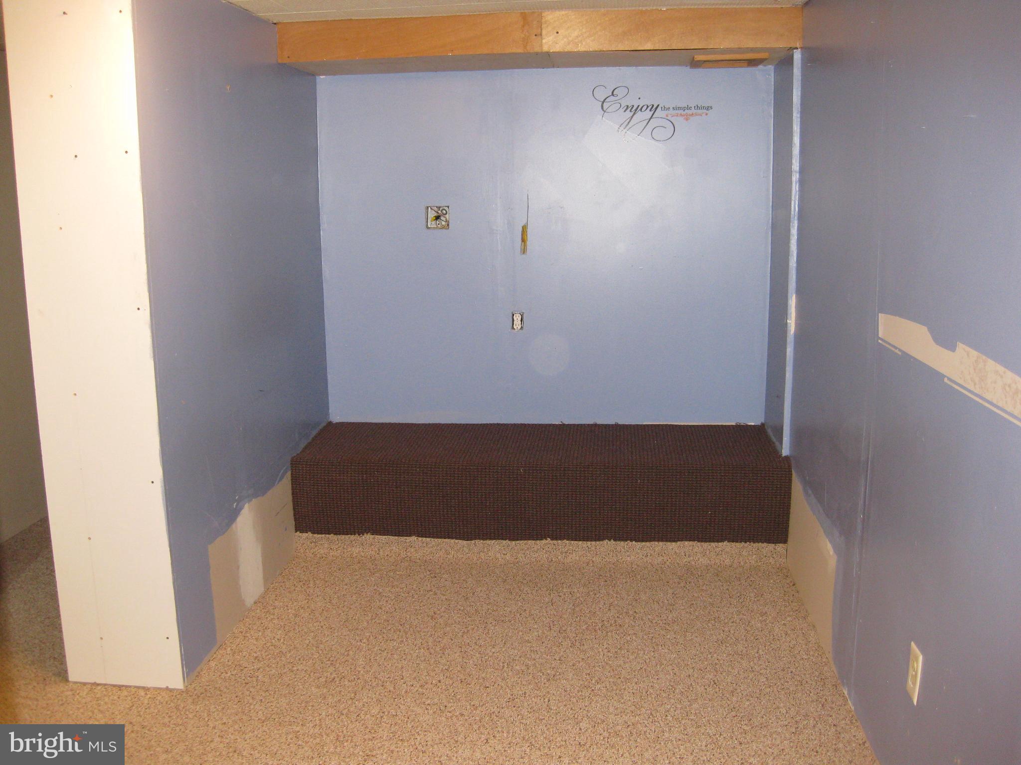 2219 Farringdon Road Baltimore, MD 21209 - Photo 22 of 29 Lower level 2, room - perfect for office