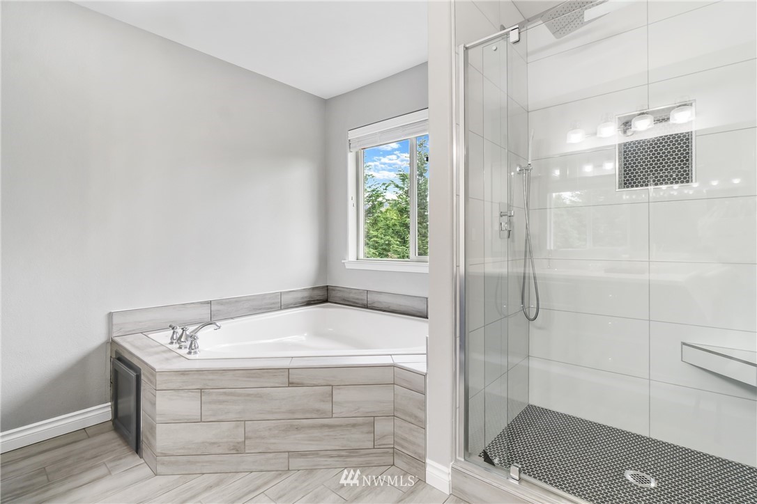 6834 Southeast 5th Street Renton, WA 98059 - Photo 18 of 25