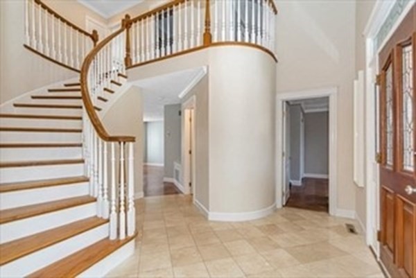 12 Hanson Lane Dracut, MA 01826 - Photo 5 of 23 a view of entryway
