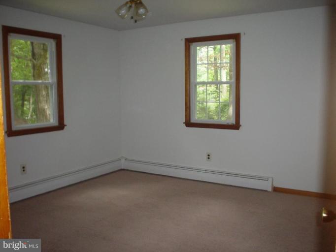3924 Falls Road Manchester, MD 21102 - Photo 14 of 27 Bedroom #1