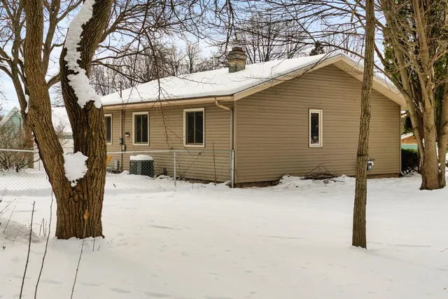 $399,000 | 1301 Rae Lane, Madison, WI 53711