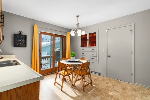 $399,000 | 1301 Rae Lane, Madison, WI 53711