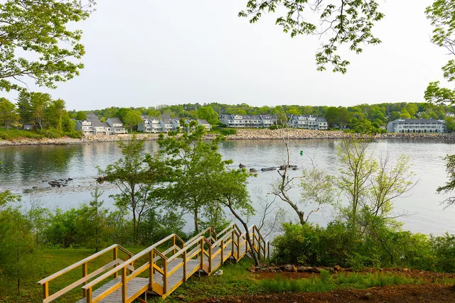 $8,995,000 | 4 Ice House Point, York, ME 03909