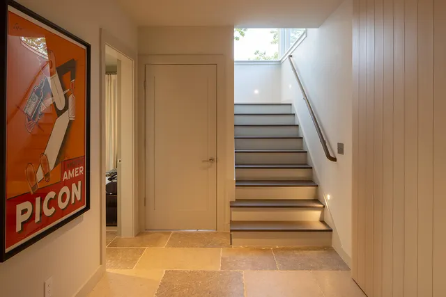 $8,995,000 | 4 Ice House Point, York, ME 03909