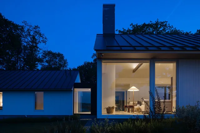 $8,995,000 | 4 Ice House Point, York, ME 03909