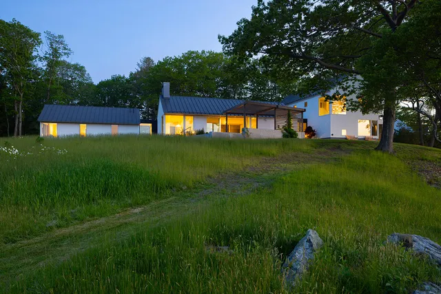 $8,995,000 | 4 Ice House Point, York, ME 03909