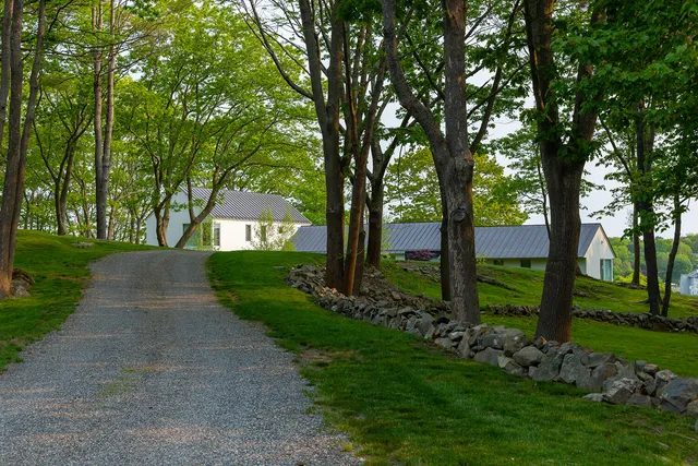 $8,995,000 | 4 Ice House Point, York, ME 03909