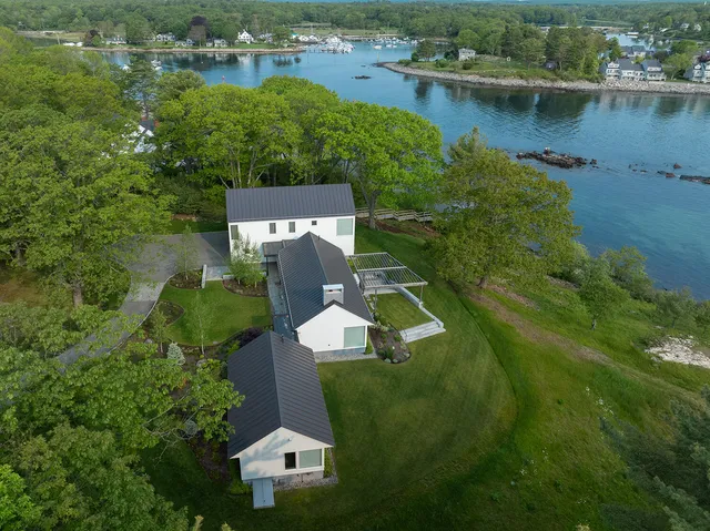 $8,995,000 | 4 Ice House Point, York, ME 03909