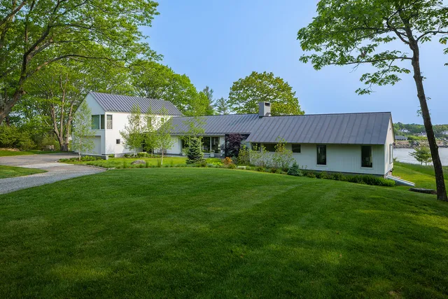 $8,995,000 | 4 Ice House Point, York, ME 03909